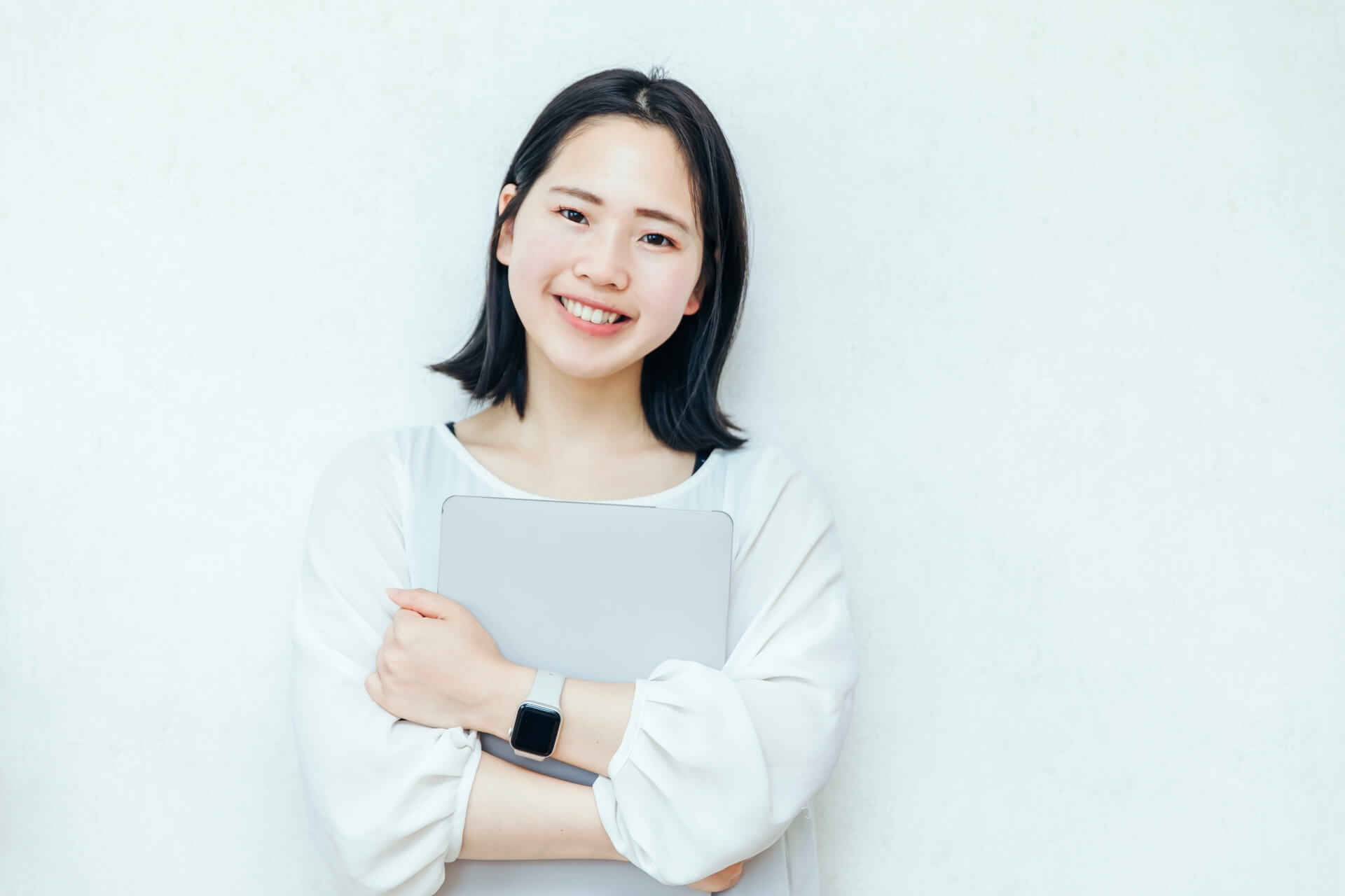 離婚を決意し、前を向く女性のイメージ、新しい生活へのスタート