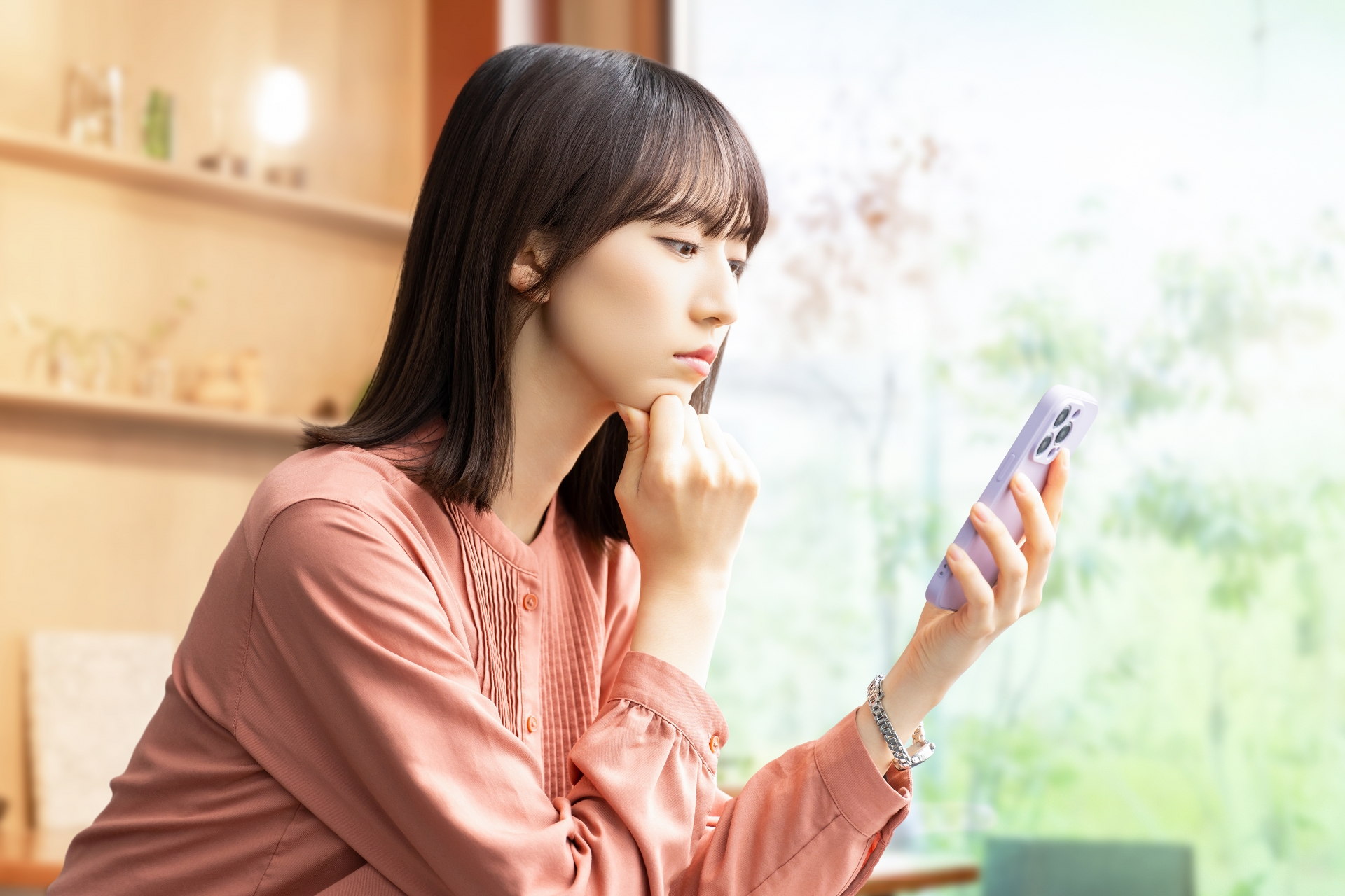 スマートフォンや盗聴器のNGイメージ